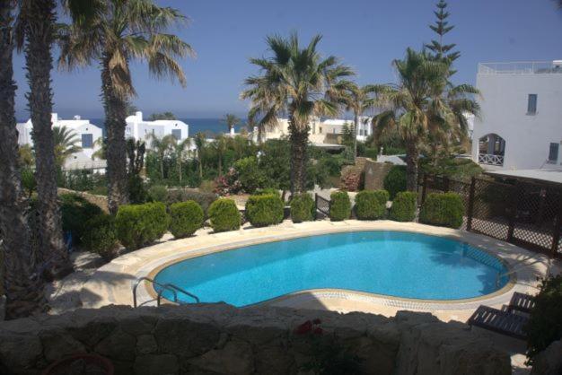 Sky Villa Paphos Exterior foto