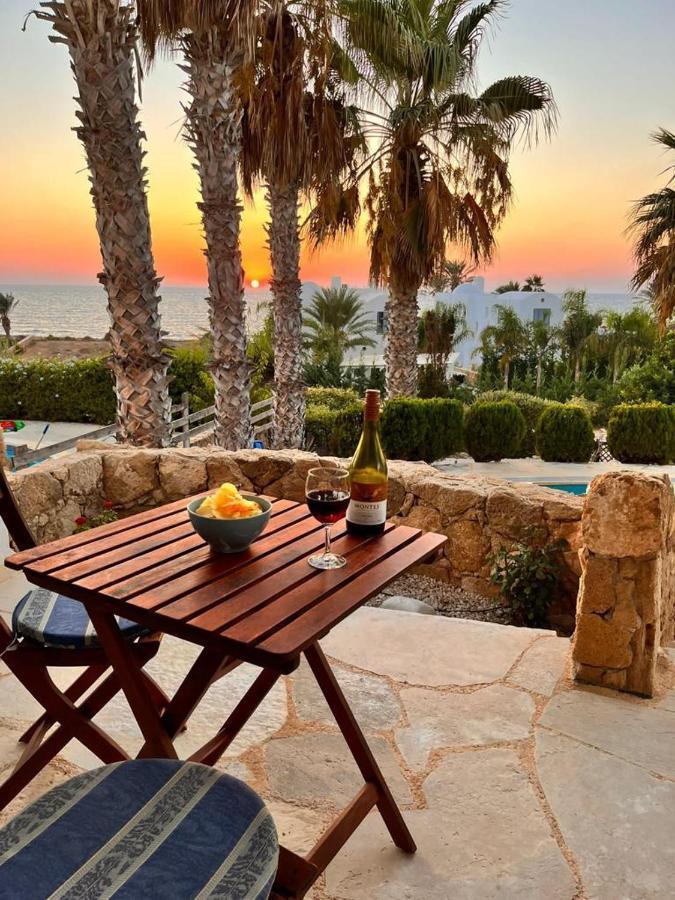Sky Villa Paphos Exterior foto