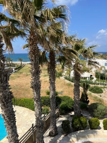 Sky Villa Paphos Exterior foto