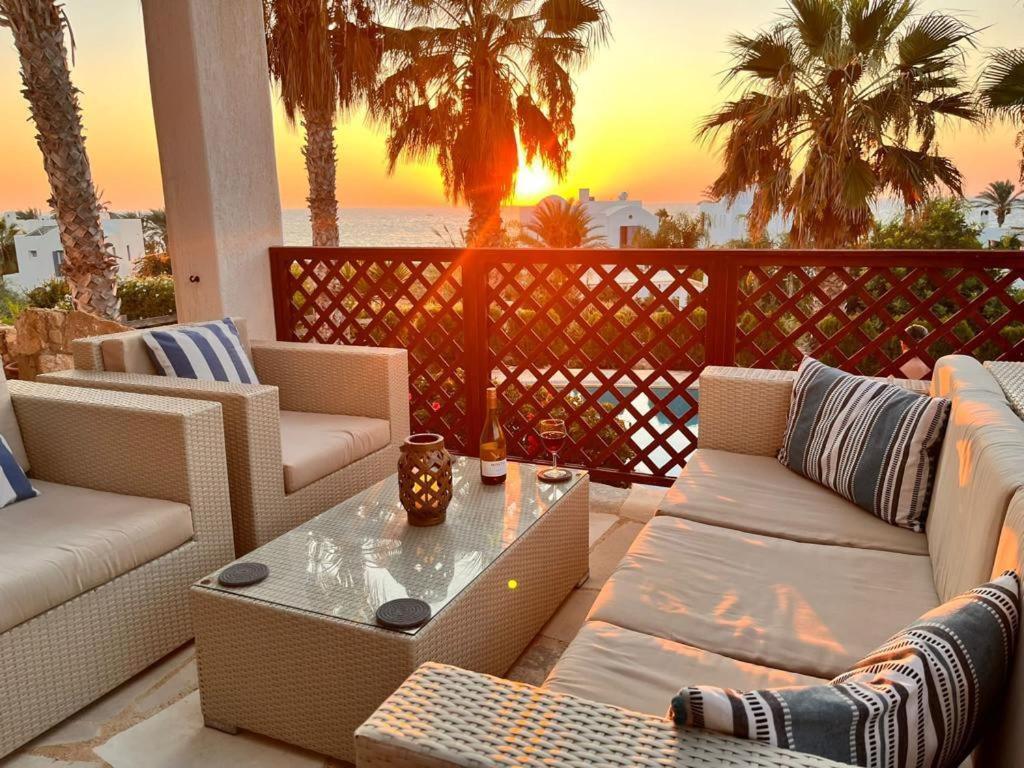 Sky Villa Paphos Exterior foto